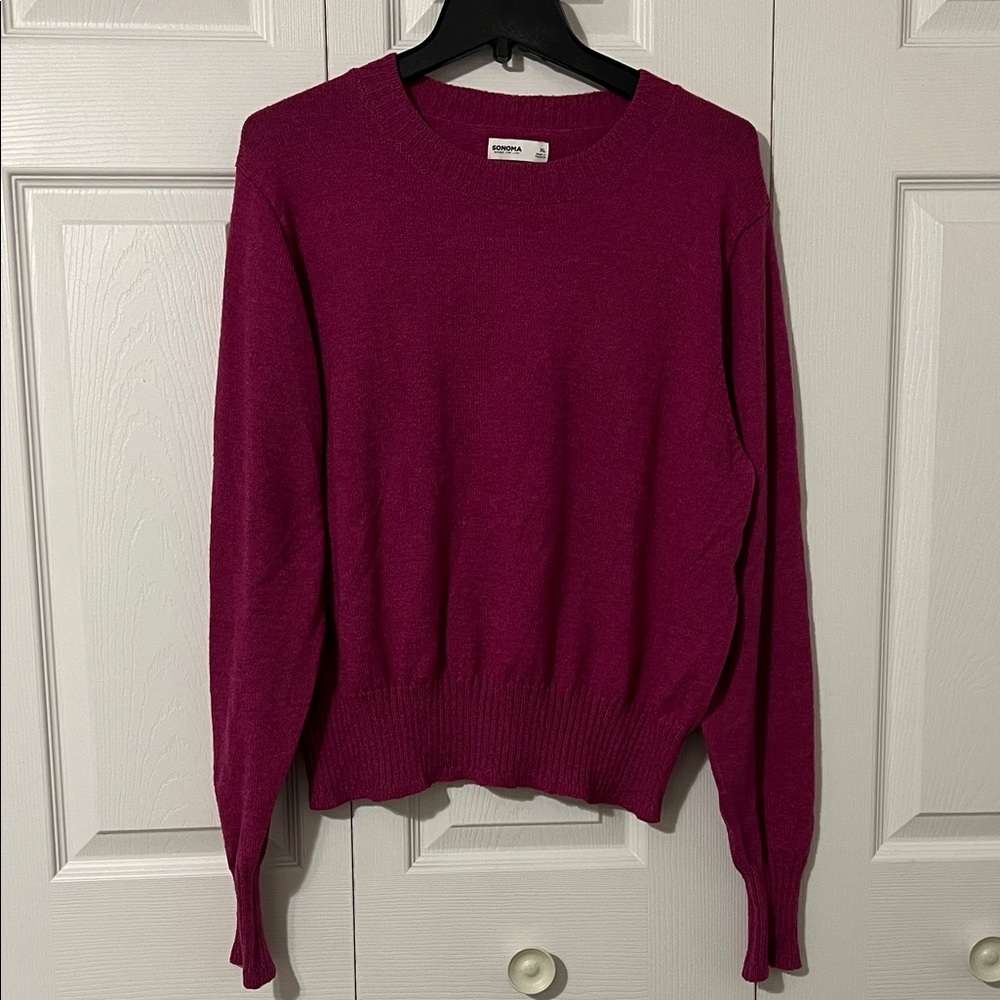 Chic Magenta Crew Neck Sweater